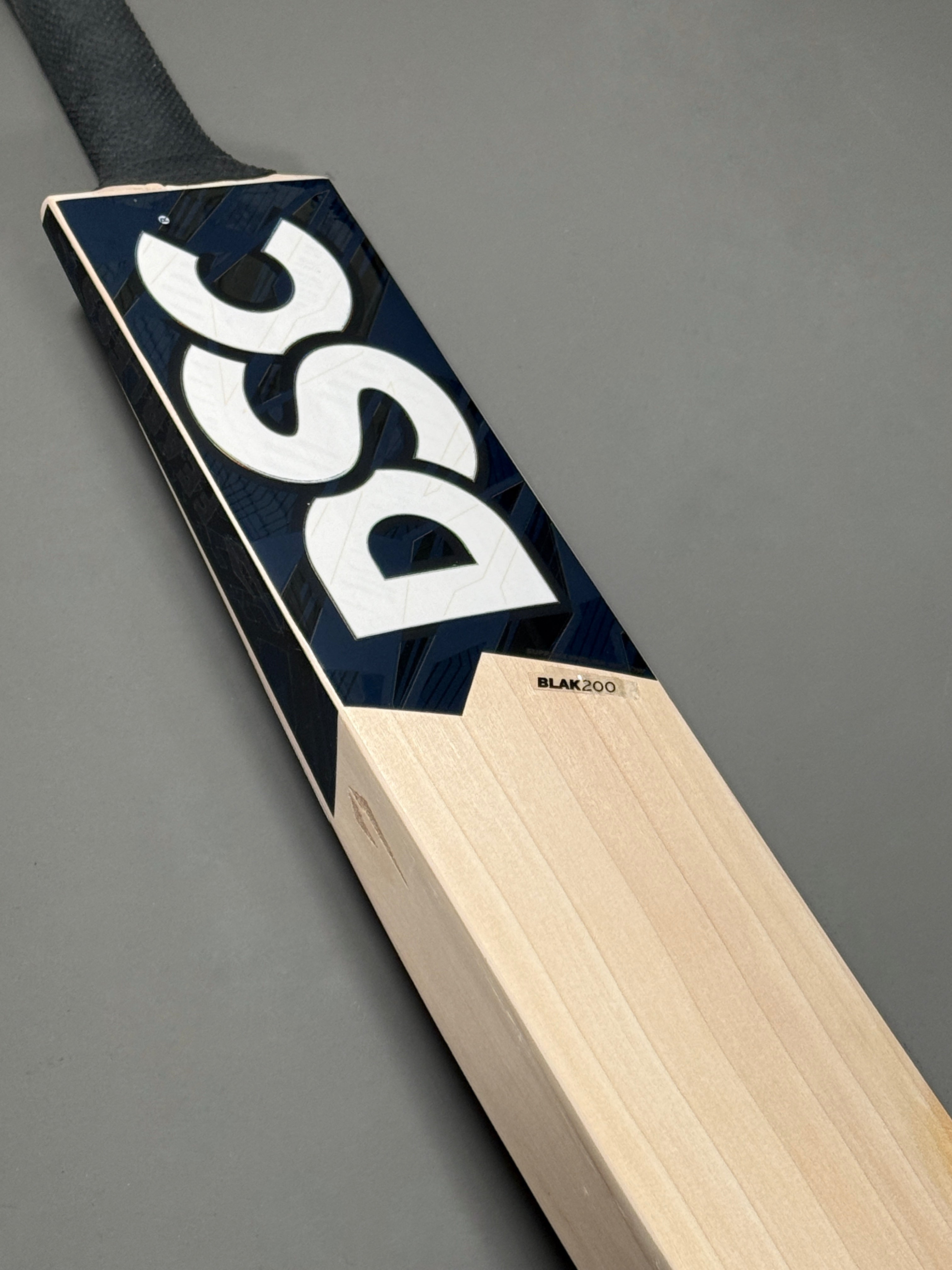 DSC BLAK 200