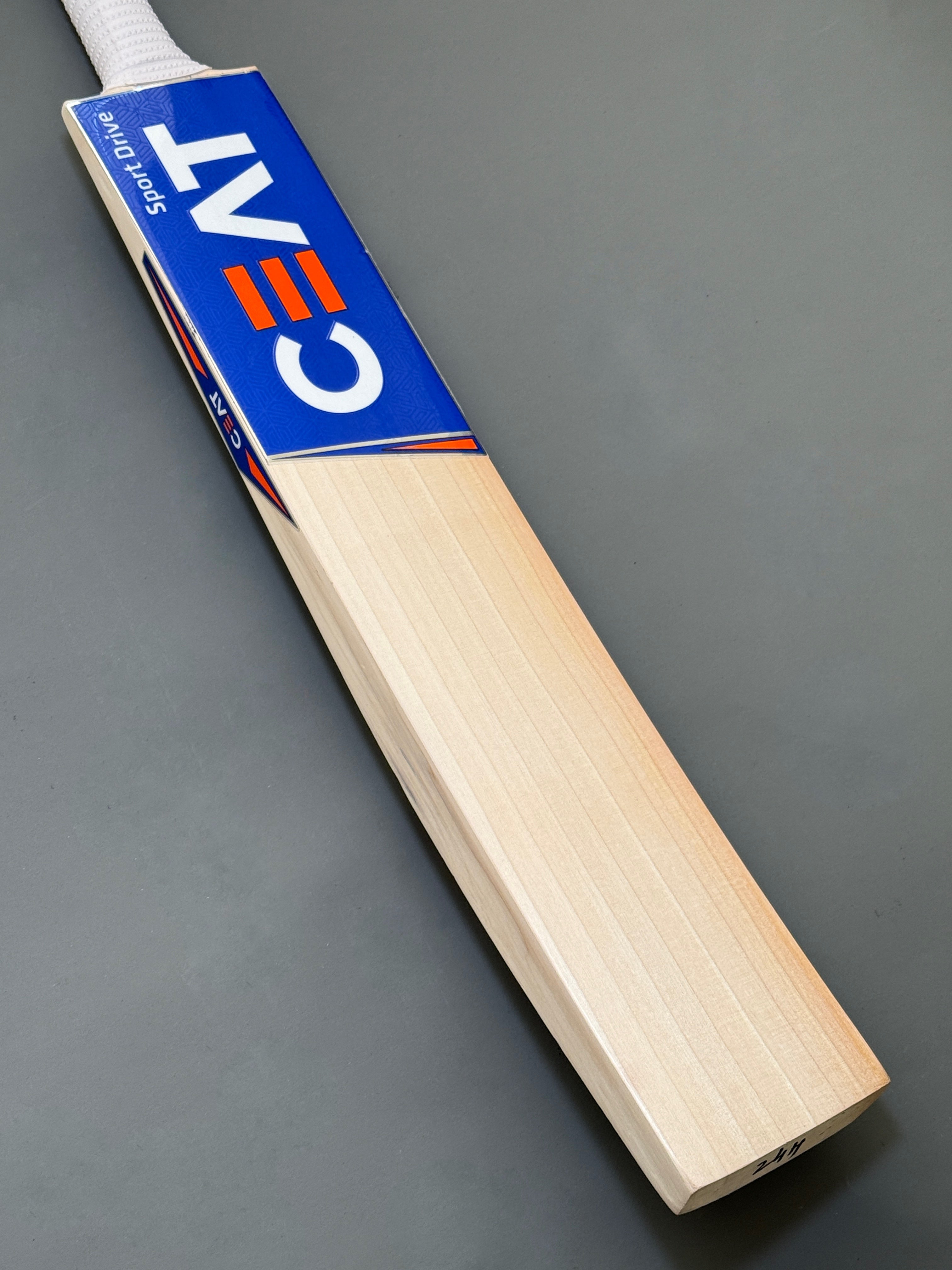 CEAT SPORT DRIVE